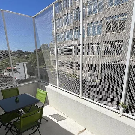 Duplex - Sleeps 4 - Roof Terrace - Balcony *