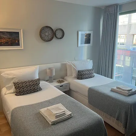 Apartamento Cativo Flat - Lovely 2 Bedroom Duplex In